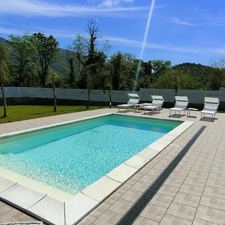 Villa Janus Casa Nel - Exclusive With Pool Giano Vetusto